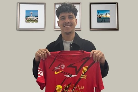 القادسية السعودي يعلن التعاقد مع نجم منتخب إسبانيا للشباب